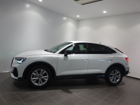 Audi Q3 Sportback 35 TDI S line exterieur thumbnail