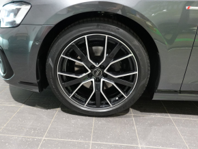 Audi A8 PI 50 TDI quattro thumbnail