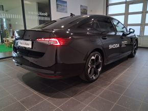 Škoda Superb Sportline 2.0 TSI DSG thumbnail
