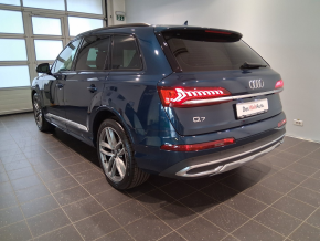 Audi Q7 45 TDI quattro thumbnail
