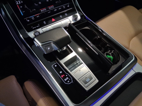 Audi Q7 45 TDI quattro thumbnail
