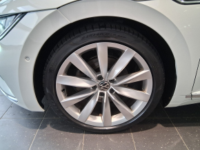 VW Noul Arteon Elegance 2.0 TDI SCR DSG4Mot thumbnail
