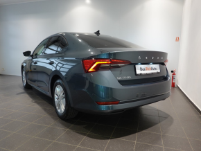 Škoda Octavia Ambition 2.0 TDI DSG thumbnail