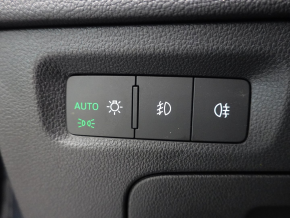 Škoda Octavia Ambition 2.0 TDI DSG thumbnail