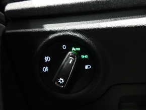 Škoda Kamiq Selection 1.0 TSI DSG thumbnail