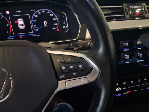 VW Noul Passat Comfortline 2.0 TDI DSG thumbnail