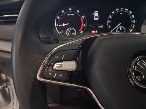 Škoda OCTAVIA AMBITION 1.5 TSI thumbnail