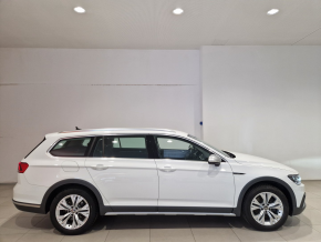 VW Passat Alltrack TDI SCR 4MOTION DSG thumbnail