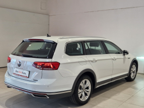 VW Passat Alltrack TDI SCR 4MOTION DSG thumbnail