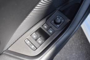 Škoda OCTAVIA COMBI STYLE 2.0 TDI DSG thumbnail