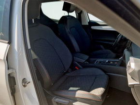 SEAT Leon FR 2.0 TDI DSG7 thumbnail