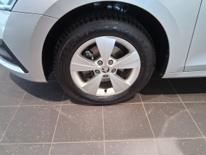 Škoda OCTAVIA AMBITION 1.5 TSI thumbnail