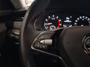 Škoda OCTAVIA AMBITION 1.5 TSI thumbnail