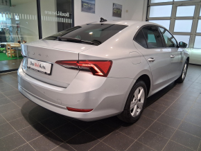 Škoda OCTAVIA AMBITION 1.5 TSI thumbnail