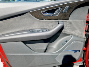 Audi SQ7 TDI thumbnail