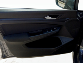 VW Noul Golf United 1.5 TSI ACT thumbnail