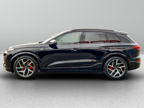 Audi Q6 e-tron quattro thumbnail