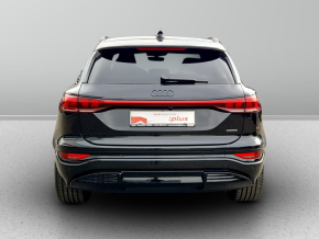 Audi Q6 e-tron quattro thumbnail