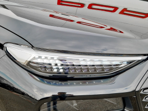 Audi Q6 e-tron quattro thumbnail