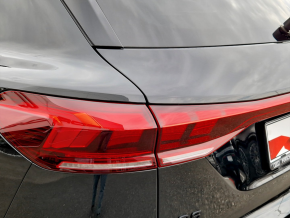 Audi Q6 e-tron quattro thumbnail