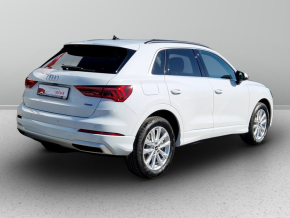 Audi Q3 Advanced 40 TFSI quattro thumbnail