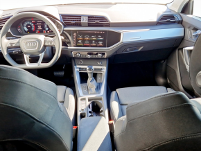 Audi Q3 Advanced 40 TFSI quattro thumbnail