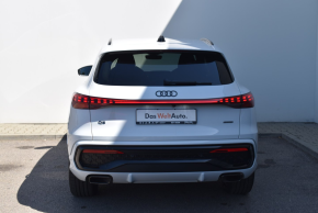 Audi Q5 40 TFSI quattro thumbnail