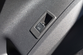Audi Q5 40 TFSI quattro thumbnail