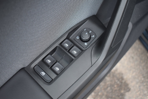 SEAT Leon Style 1.5 eTSI DSG7 mild hybrid thumbnail