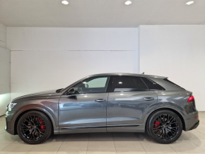 Audi SQ8 PI TFSI quattro thumbnail