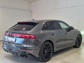 Audi SQ8 PI TFSI quattro thumbnail