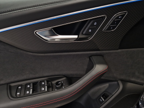 Audi SQ8 PI TFSI quattro thumbnail