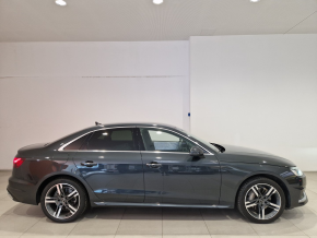 Audi A4 Advanced 40 TDI quattro thumbnail