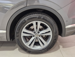 VW Touareg Elegance V6 TDI TD thumbnail