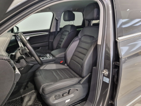 VW Touareg Elegance V6 TDI TD thumbnail