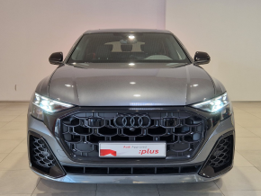 Audi Q8 PI 55 TFSI e quattro 290 kW / 394 CP thumbnail