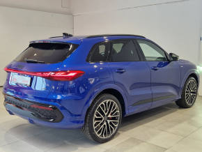 Audi Q5 40 TDI quattro thumbnail