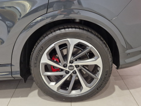 Audi Q5 40 TDI quattro thumbnail