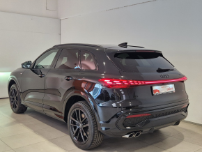 Audi Q5 40 TDI quattro thumbnail