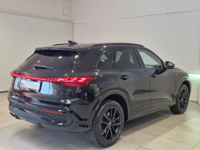 Audi Q5 40 TDI quattro thumbnail