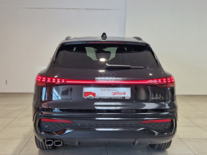 Audi Q5 40 TDI quattro thumbnail