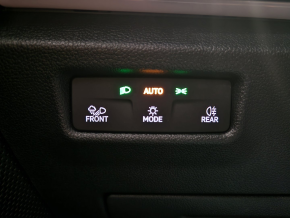 VW Tiguan Elegance Hybrid 1,5 TSI DSG TD thumbnail