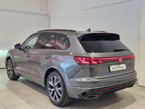 VW Noul Touareg R-Line V6 TDI TD thumbnail