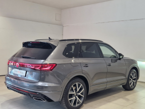 VW Noul Touareg R-Line V6 TDI TD thumbnail