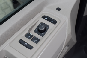 VW Multivan Style L 1.4 eHybrid 160KW thumbnail