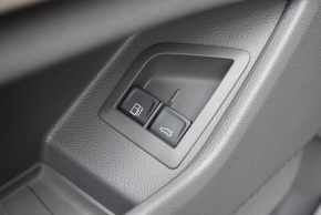 VW Multivan Style L 1.4 eHybrid 160KW thumbnail