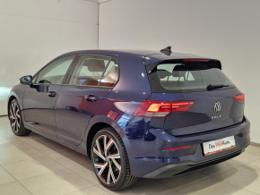 VW Golf Life 1.5 eTSI ACT DSG mild hyb TD thumbnail