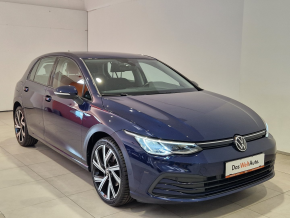 VW Golf Life 1.5 eTSI ACT DSG mild hyb TD thumbnail