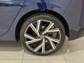 VW Golf Life 1.5 eTSI ACT DSG mild hyb TD thumbnail
