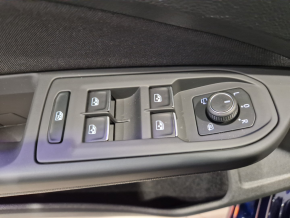 VW Golf Life 1.5 eTSI ACT DSG mild hyb TD thumbnail